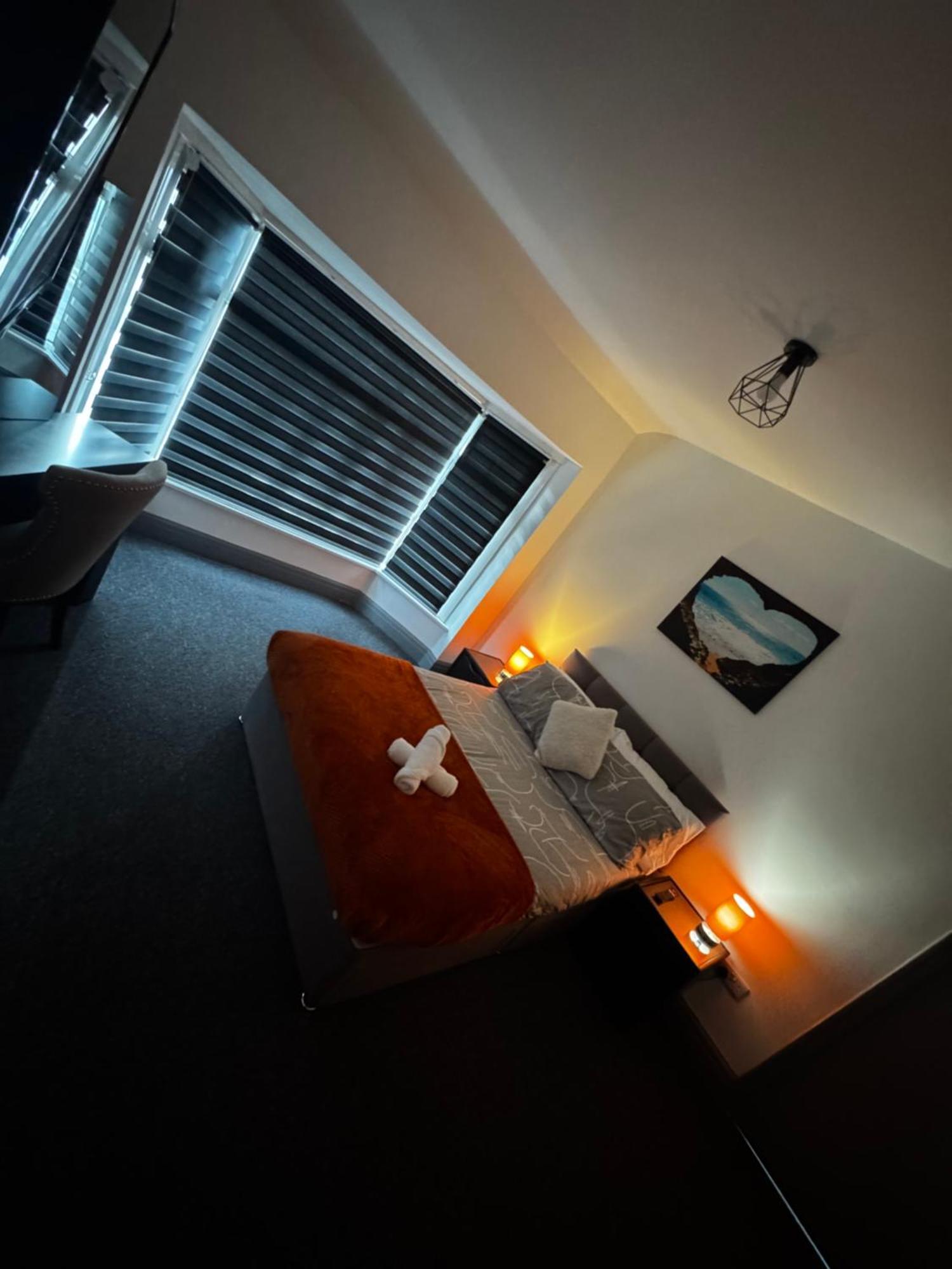 Melville House - Pet Friendly Blackpool Eksteriør bilde